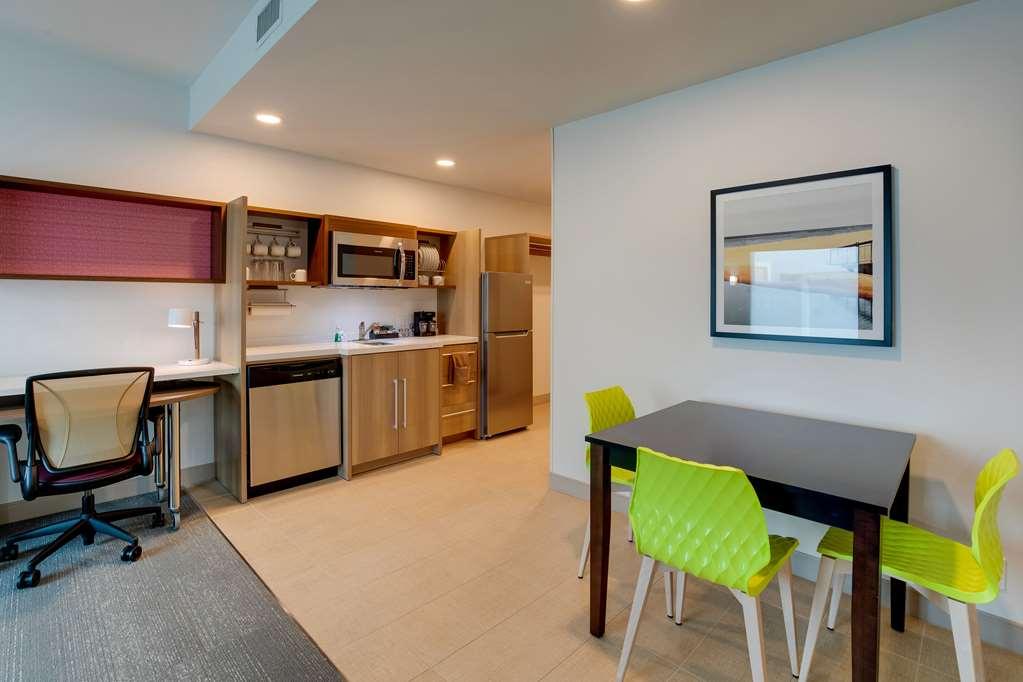 Home2 Suites By Hilton 哈蒙德 客房 照片